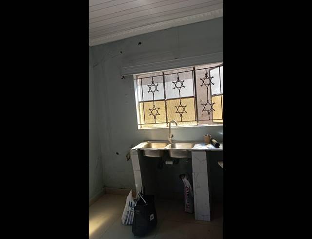 2 BEDROOM PROPERTY TO RENT IN EMDENI